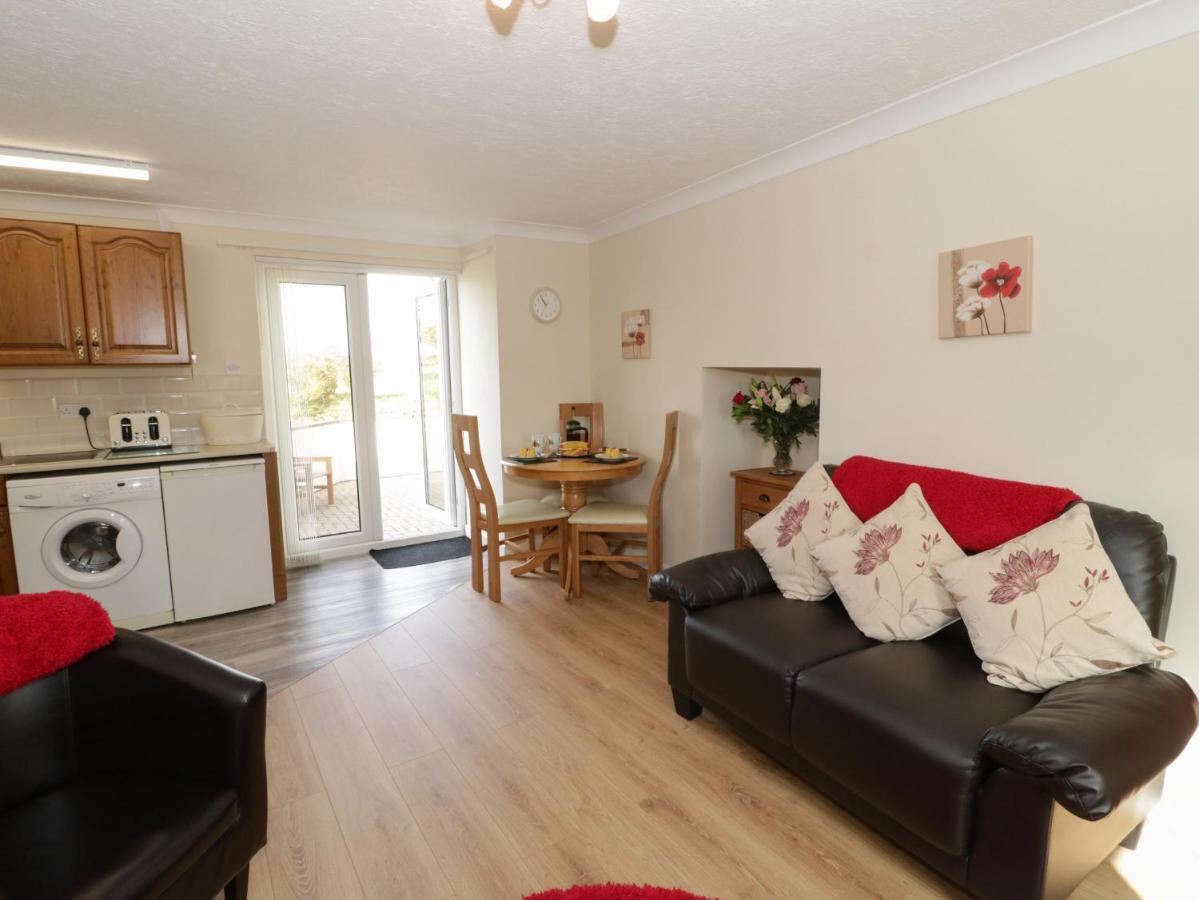 Bodegri Cottage Llanfflewyn Esterno foto